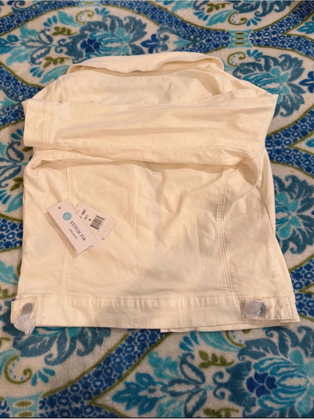 Prosperity Women's Off-White Denim Jacket - Picture 4 of 4